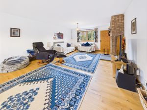 MAIN LIVING ROOM- click for photo gallery